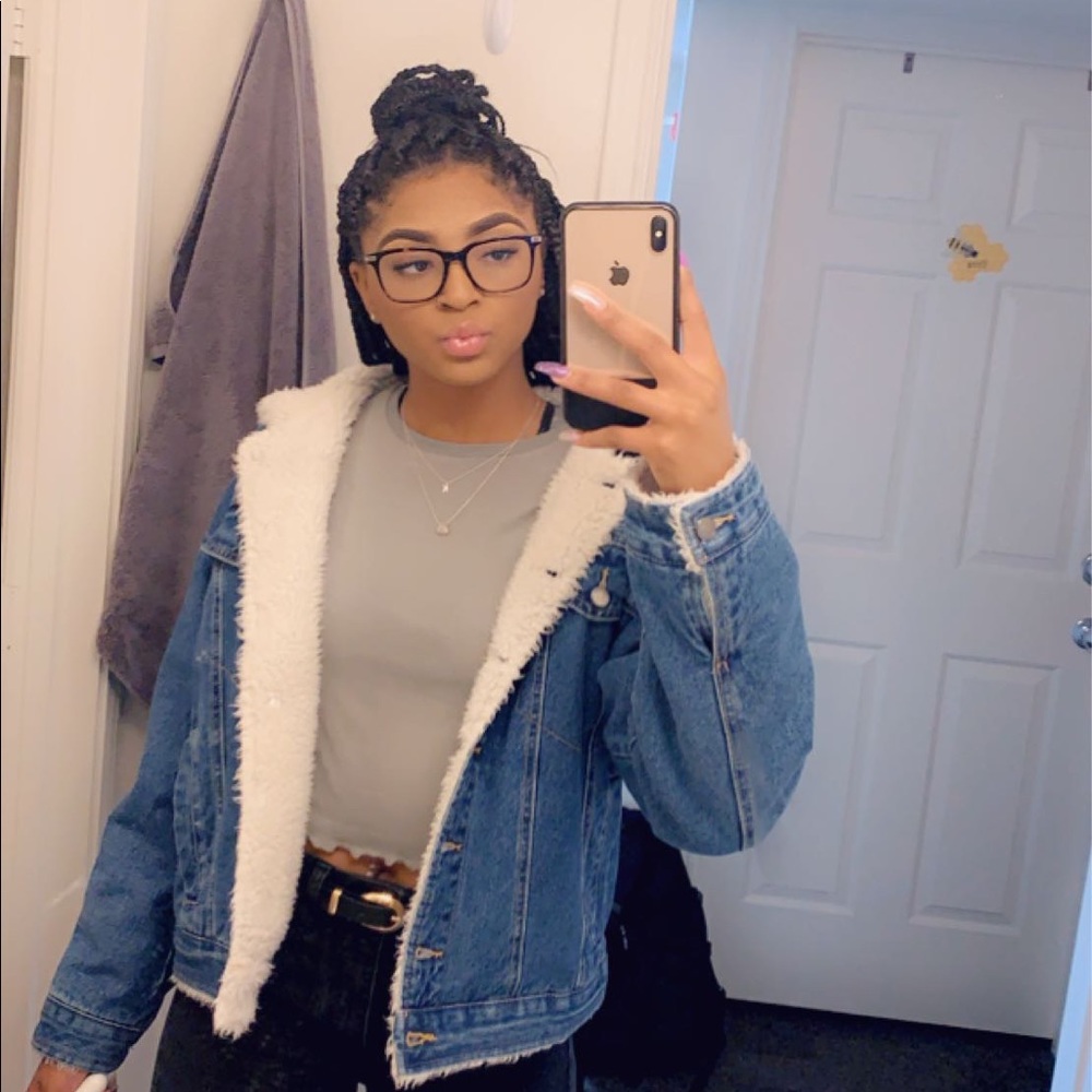 Meet your Posher, Kaeli